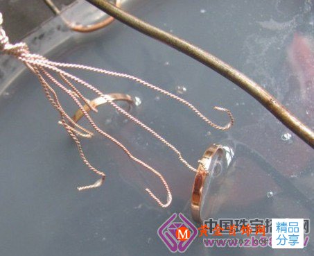 
	珠寶鑲嵌加工流程
