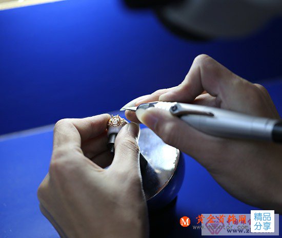 
	平凡的指尖“舞者”
