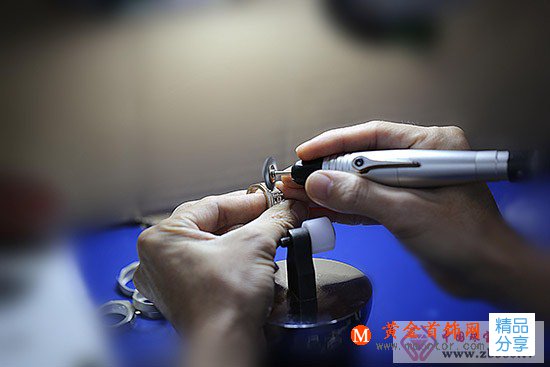 
	平凡的指尖“舞者”
