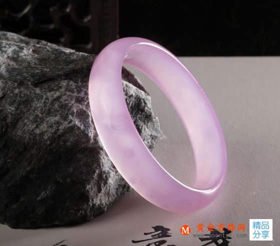 
	玉髓手鐲鑒定
