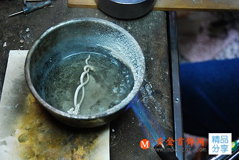 
	珠寶首飾_清洗流程「圖」
