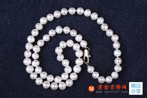 
	寒冷季節的珠寶寵兒 佩戴不會冰冰涼！
