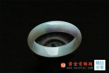 
	翡翠手鐲的制作過程
