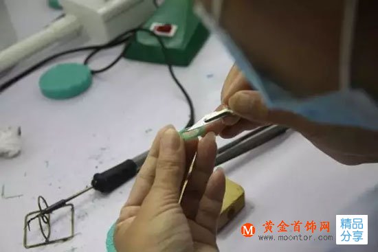 
	解密珠寶首飾制作全過程
