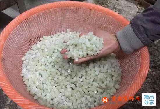 
	和田玉手串制作全過程！
