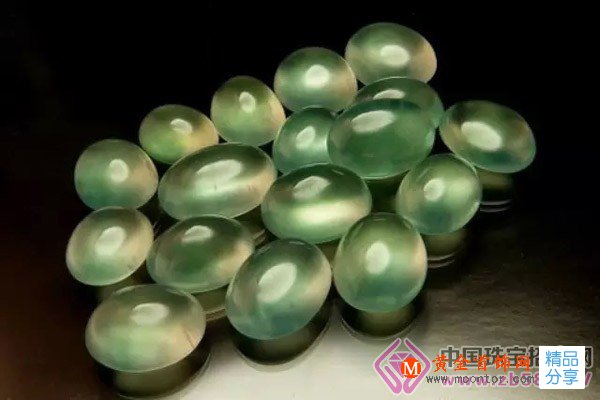 
	圖解，葡萄石怎么打磨出來的?
