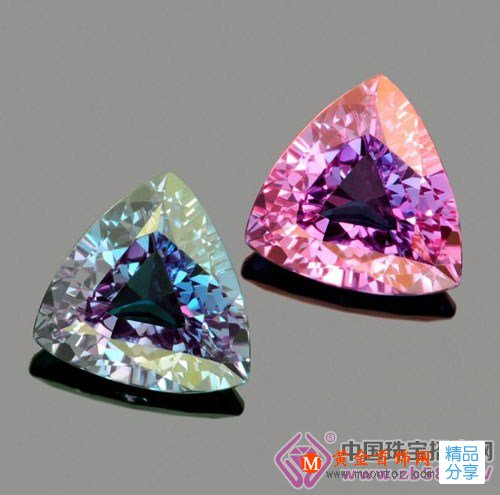 
	變石：白晝里的祖母綠，黑夜里的紅寶石
