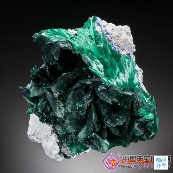 
	孔雀石(Malachite)的介紹2
