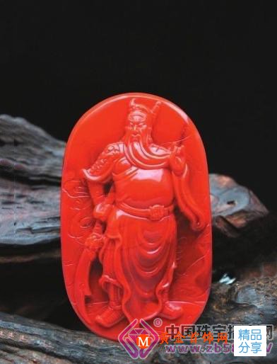 
	南紅瑪瑙中的“三無”指的是什么
