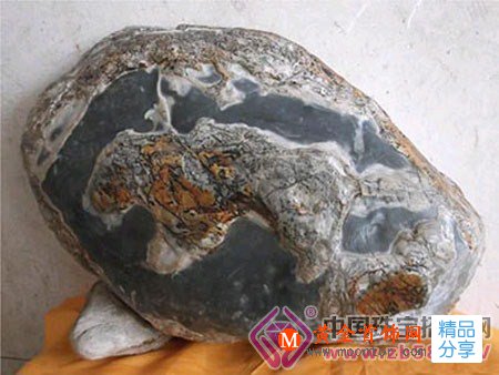 
	唐河彩石價格與鑒定特點
