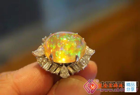 
	歐泊的新產地與品種
