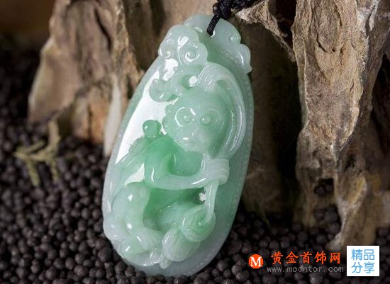 
	翡翠透明度對于翡翠的影響大嗎？影響翡翠透明度的因素有哪些？
