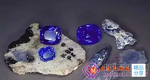 
	藍寶石：矢車菊和皇家藍，哪個才是王道？
