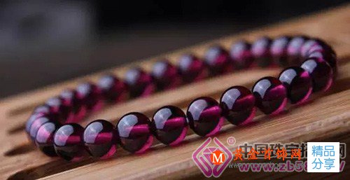 
	同樣是石榴石，憑什么你就那么貴？
