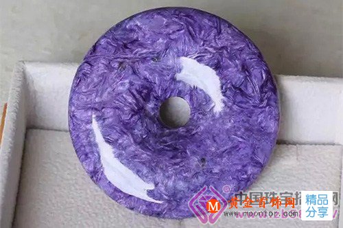
	舒俱來 紫龍晶 從此一下分得清
