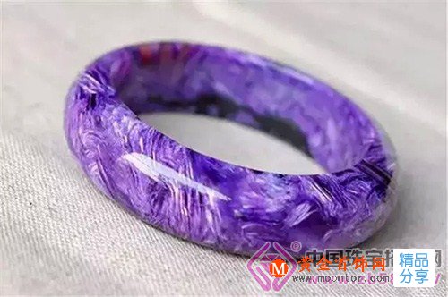 
	舒俱來 紫龍晶 從此一下分得清
