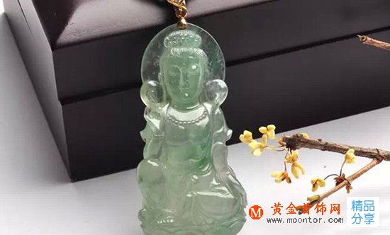 
	所謂“男戴觀音女戴佛”到底有什么講究？
