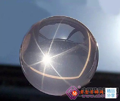 
	寶石具有特殊光學效應 身價倍增
