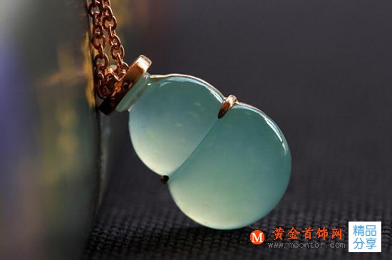 
	晴水翡翠屬于什么檔次？晴水翡翠的特點你知道嗎？
