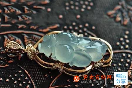 
	翡翠金魚有哪些吉祥的寓意？
