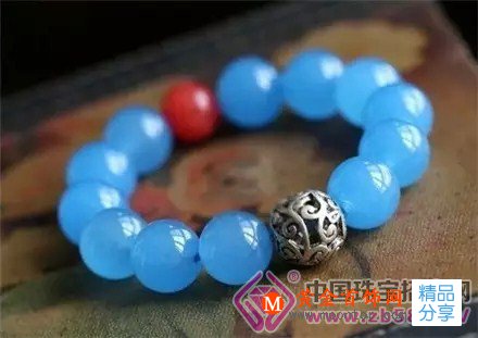 
	各種彩寶、水晶都有哪些功效，你知道嗎？太全了
