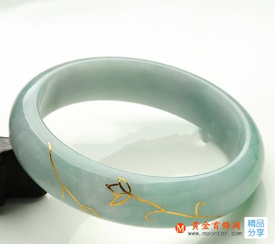 
	翡翠手鐲斷了怎么辦呢？
