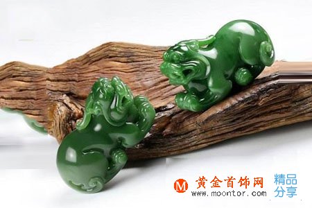 
	怎么挑選和鑒定和田碧玉
