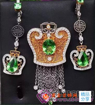 
	沙佛萊PK翠榴石，你撐誰？
