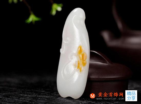 
	什么是和田玉中的“光白籽”？
