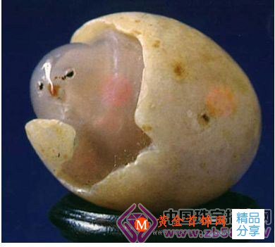 
	世界上最貴的天然瑪瑙“小雞出殼”
