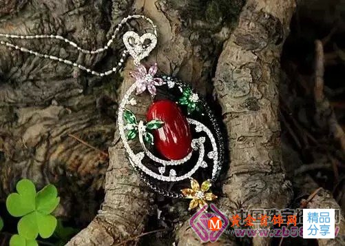 
	不是什么紅珊瑚都被稱為“阿卡珊瑚”
