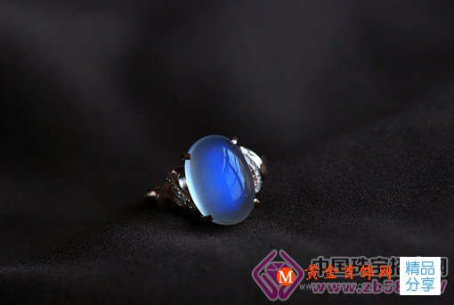 
	傳統文化中月光石的美麗傳說

