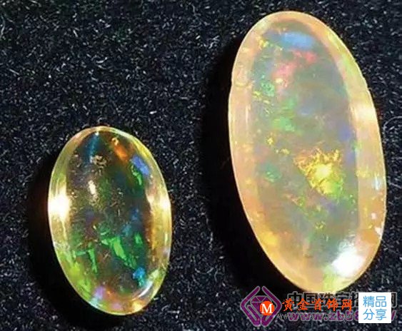 
	貴族瑰寶—彩虹般色彩斑斕的珍貴寶石——歐泊
