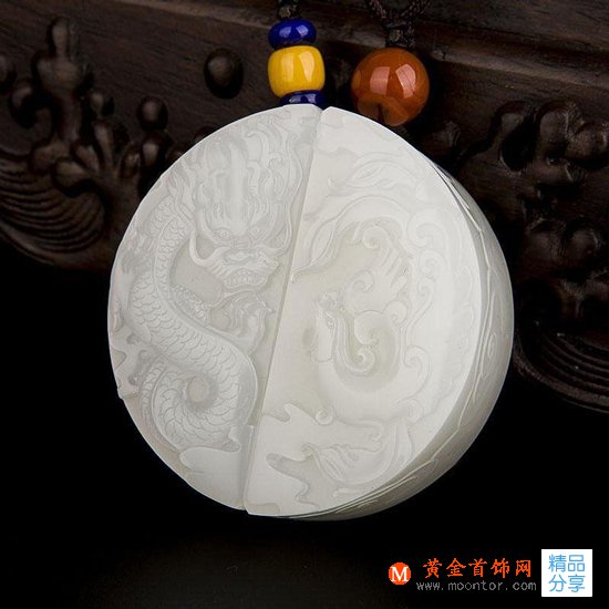 
	和田玉龍鳳玉牌有何寓意
