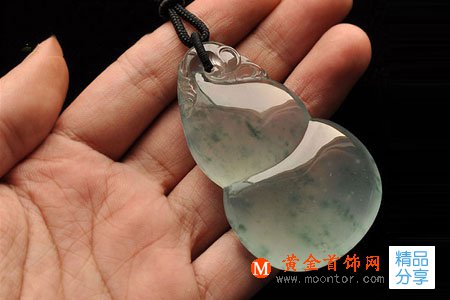 
	冰種翡翠要怎么買

