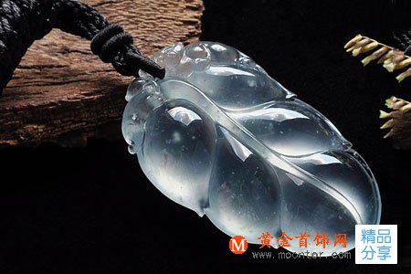 
	翡翠玉石的通透性怎么看
