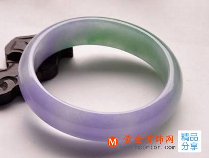 
	怎么鑒別春帶彩鐲子的好壞
