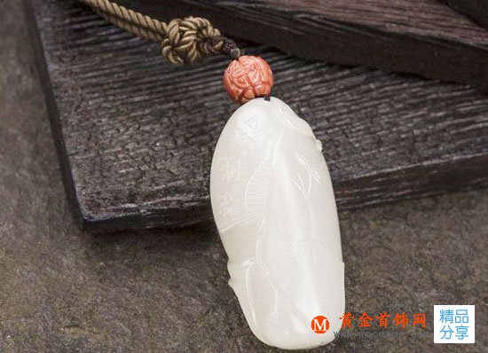 
	冬天玉石太涼能不能戴？
