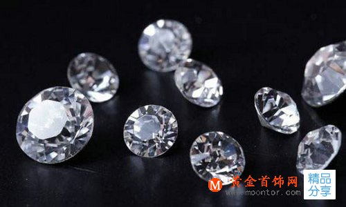 
	鉆石顏色和凈度哪個重要？你清楚嗎？
