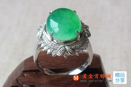
	如何辨別純天然翡翠？
