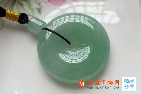 
	教你幾招，快速鑒定翡翠真假
