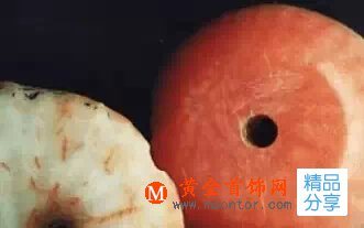 
	盤點8大最易染色的珠寶
