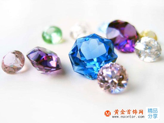 
	彩色鉆石價格判斷的簡易方法
