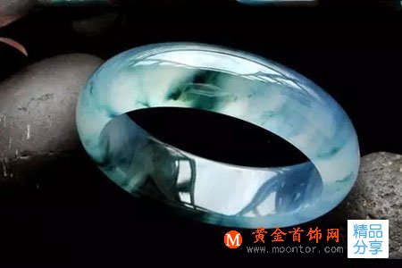 
	手把手教你挑選翡翠手鐲
