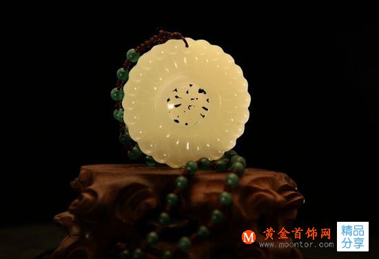 
	新疆和田玉六大特點介紹
