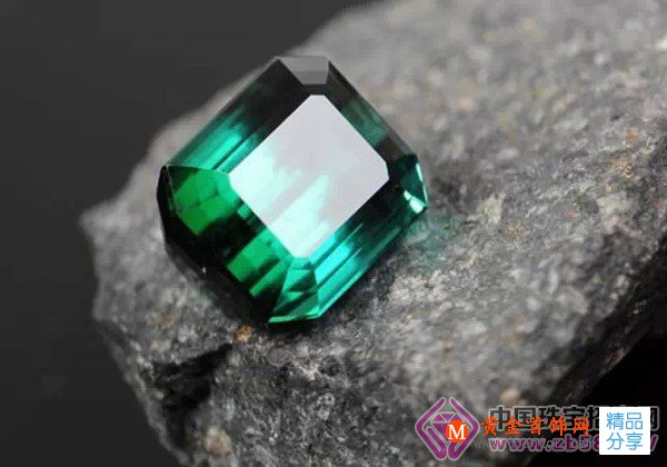 
	寶石王國巴西,它都盛產了些什么？都產自巴西哪里？
