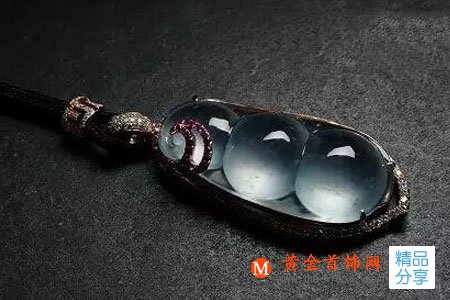 
	購買翡翠時，應該注意哪些細節？
