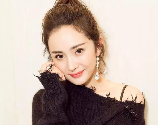 戴K金首飾,不同年齡佩戴的款式不一樣【佩戴指導】