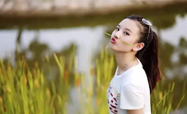 戴K金首飾,不同年齡佩戴的款式不一樣【佩戴指導】
