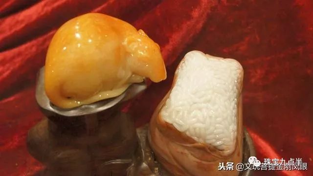 來自戈壁的魅力奇石“金絲玉”